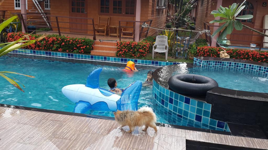 Sunrise Resort Bang Saphan Eksteriør billede