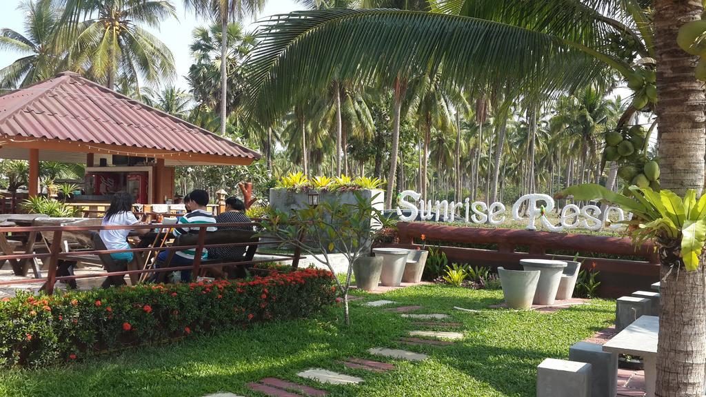 Sunrise Resort Bang Saphan Eksteriør billede