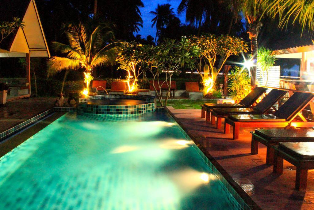 Sunrise Resort Bang Saphan Eksteriør billede