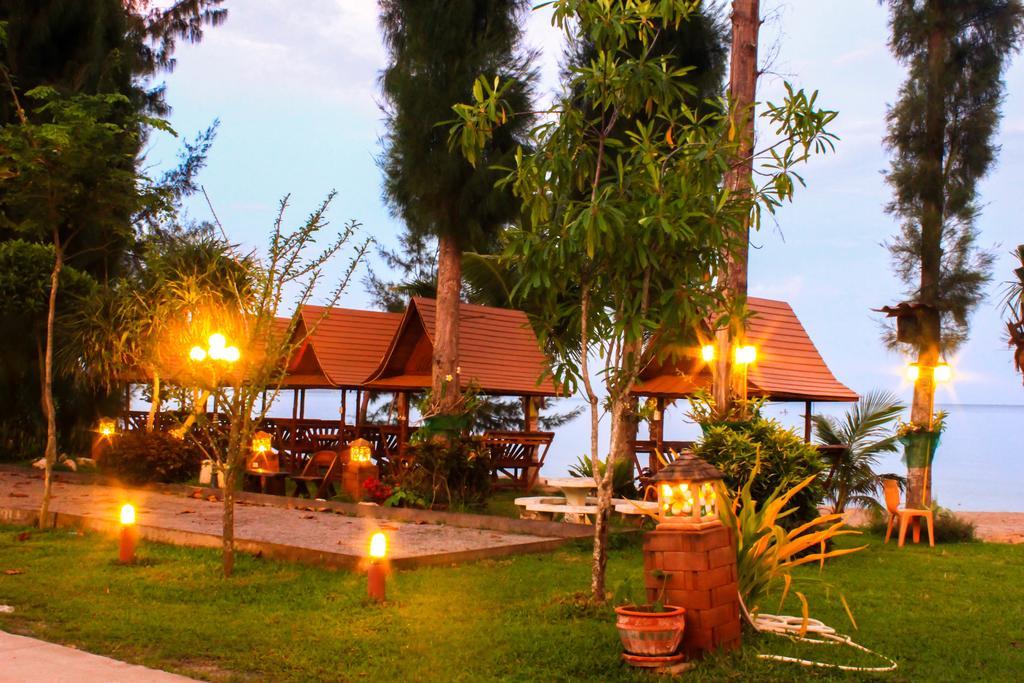 Sunrise Resort Bang Saphan Eksteriør billede