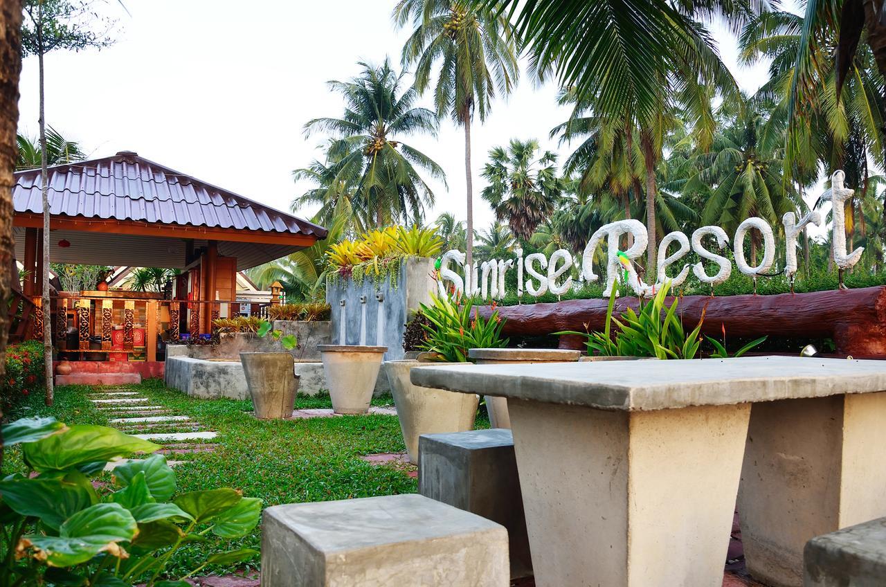 Sunrise Resort Bang Saphan Eksteriør billede